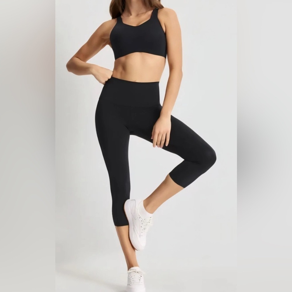 KNIX Black Catalyst High Impact Athletic Lightweight Sports Bra Sz 7